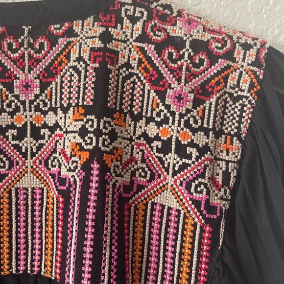 Love Stitch Boho Black Embroidered Kimono NWT S/M - Picture 9 of 15